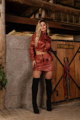 CONJUNTO JAQUETA + SAIA STREET MARIA GUEIXA