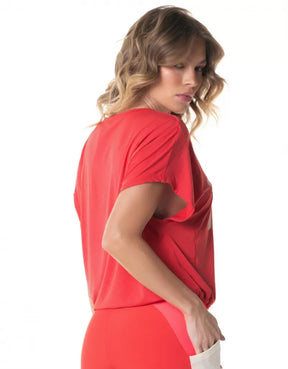 Blusa Manga Curta Dry Fit Glimmer Tomate Vermelho vestem
